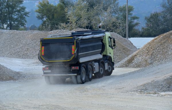Gravel Delivery Service in Cleveland