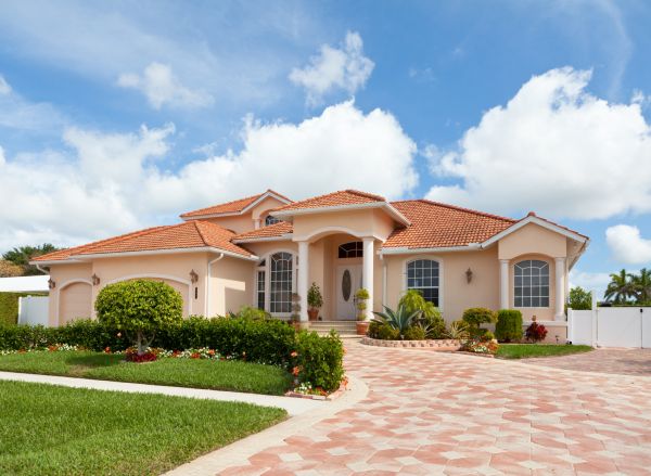 Landscape Curb Appeal Service in Cleveland