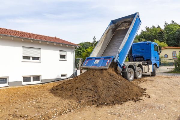 Garden Dirt Delivery in Cleveland