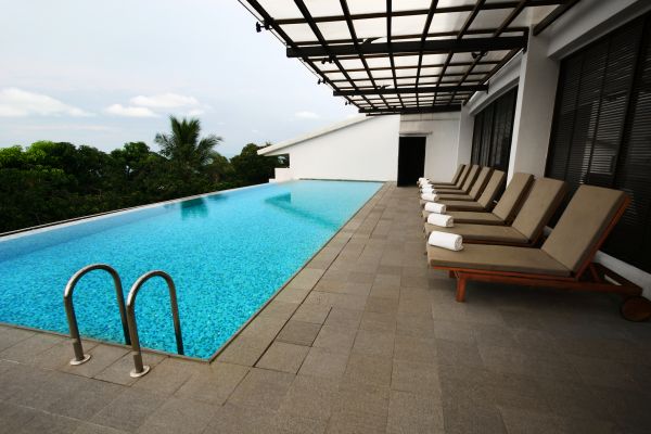 Pool Patio Landscaping in Cleveland