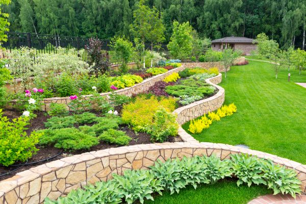 Home Garden Landscaping in Cleveland